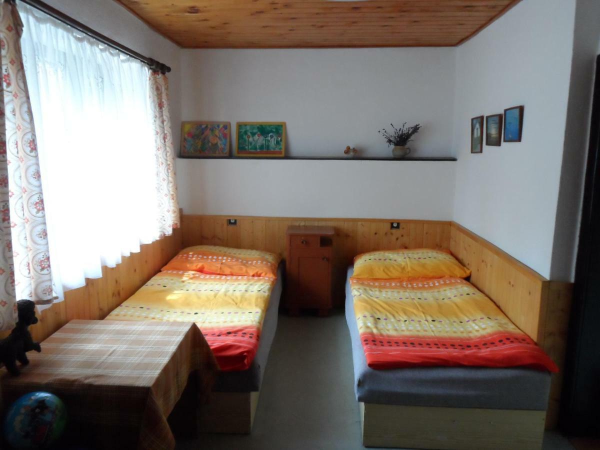 Stylova Chalupa Na Kraji Narodniho Parku Sumava Strunkov Exterior photo